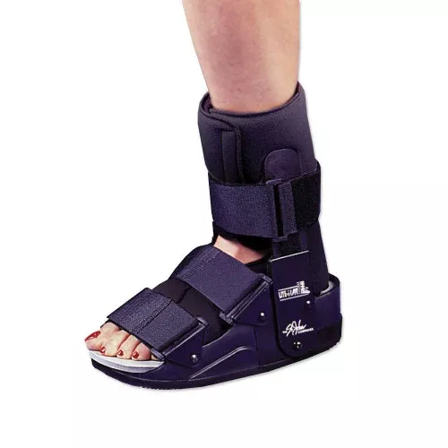 Cast Walker Premier Low-Top Black Small 1/Ea Ort-Ltws