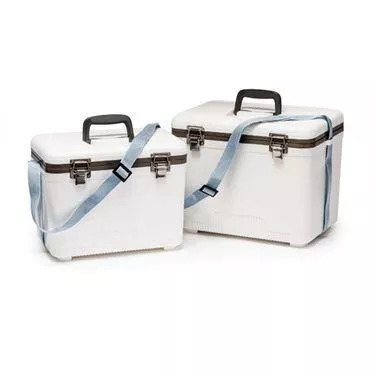 Hardside Coolers Medium • 16"W x 10.5"D x 12.5"H ,1 Each